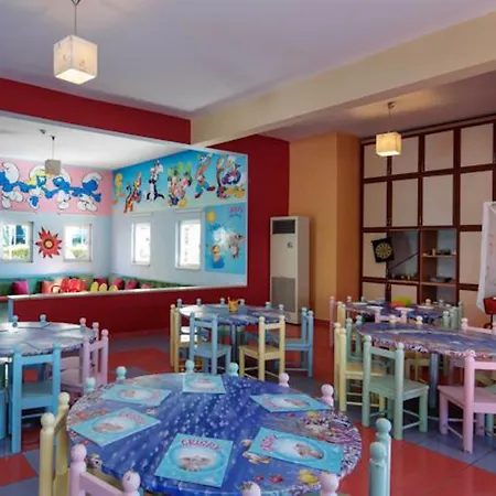 Resort Crystal Admiral & Kızılot