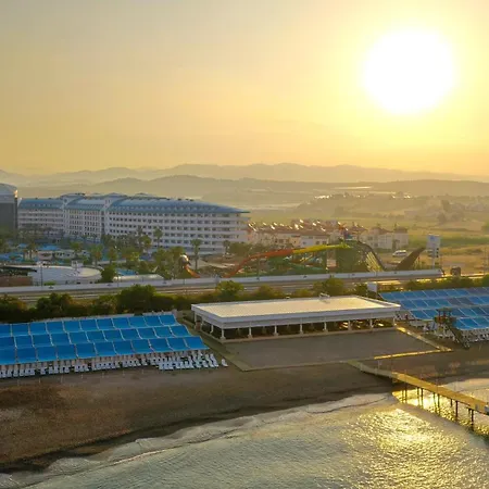 Resort Crystal Admiral & Kızılot